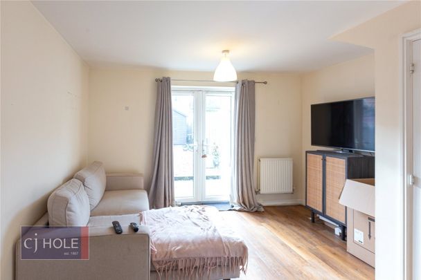 Jenner Boulevard, - Photo 1