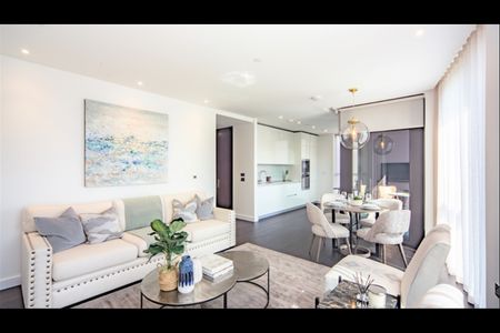 2 Bed Flat, Charles Clowes Walk, SW11 - Photo 4