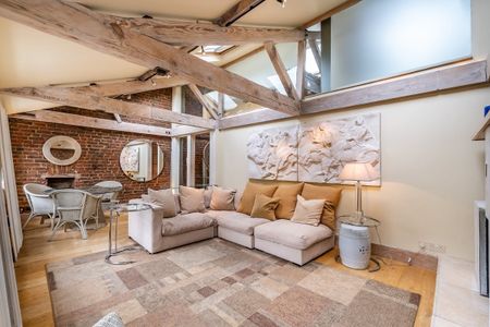 3 bedroom flat to rent - Photo 5