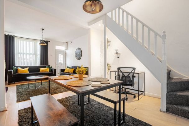 Balfour Street - Photo 1