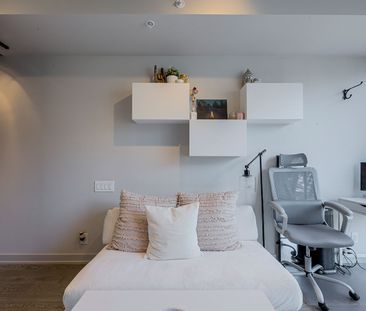 For Lease - 39 Brant Street Unit# 804, Toronto, Ontario - Photo 5