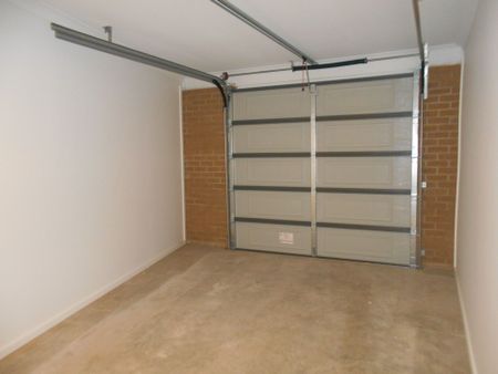 What a Beauty! - Photo 3