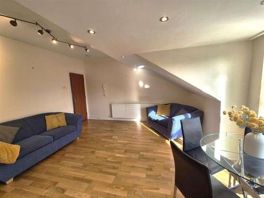 Wilmslow Road, Fallowfield, M14 - Photo 1