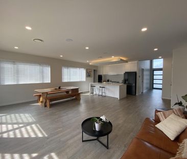 MILLDALE $975 - Photo 3