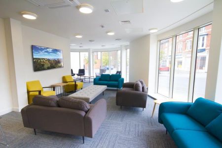 5 bedroom flat share to rent - Photo 3