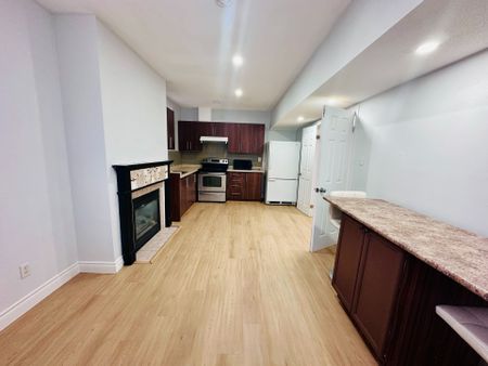 For Lease - 135 Cheltenham Road Unit# Basement, Barrie, Ontario - Photo 4