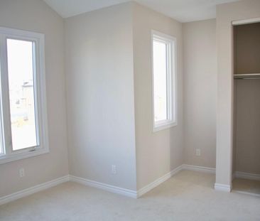 For Lease - 805 Anemone Mews, Barrhaven, Ontario - Photo 1