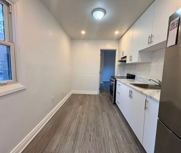 $1,895 / 3 br / 1 ba / 453 Paling ave unit 1 - Photo 4