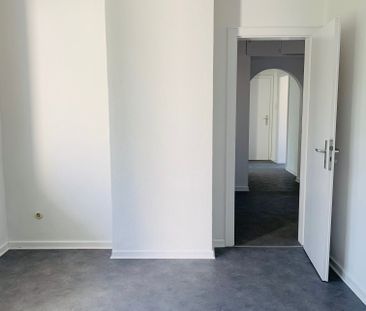 helle, geräumige 3-Zimmerwohnung im Erdgeschoss - Foto 3