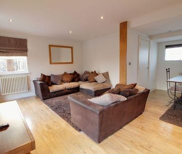 2 bedroom detached house to rent - Photo 1