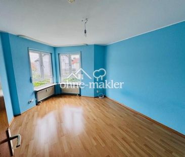 Helle und freundliche 3 Zimmer Wohnung Balkon Garage Küche - Foto 1