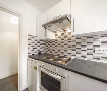 Stanley Gardens - Photo 3