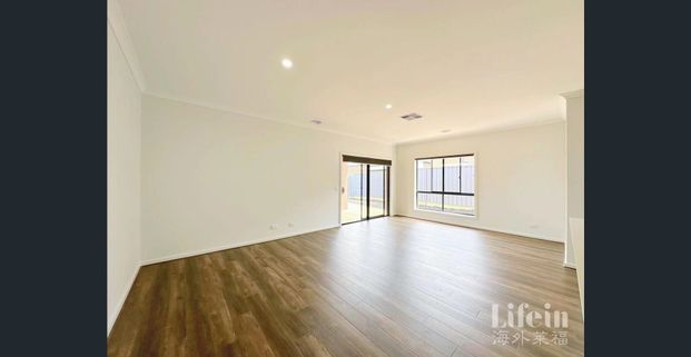 Modern Family Living in a Convenient Location – 4-Bedroom Home - Photo 1