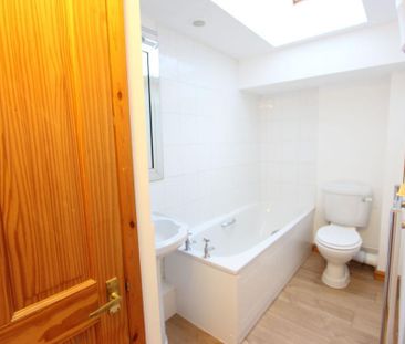 1 bedroom barn conversion to rent - Photo 4