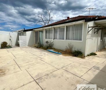 Comfortable Coastal Living - Photo 4