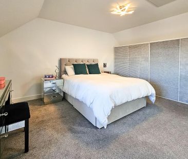 5 bedroom detached house to rent - Photo 6