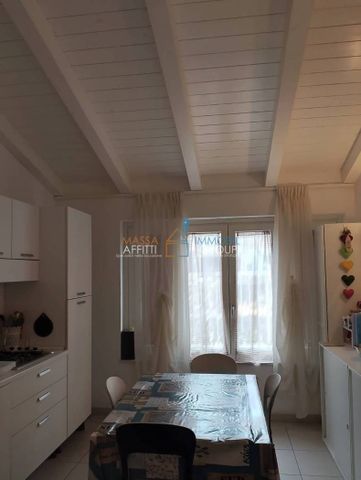 Appartamento via Adelina Zini 72, Marina di Massa Centro, Massa - Photo 4