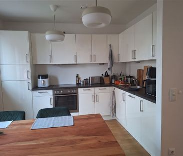 Moder­ne 2‑Zimmer Woh­nung mit Ein­bau­kü­che, Bal­kon und Keller - Foto 4