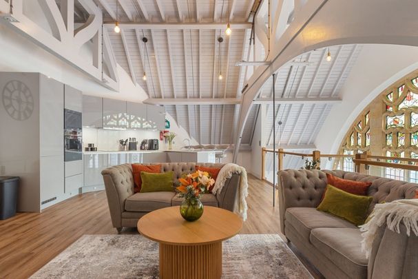 3 Bed Penthouse, Wycliffe House, IG1 - Photo 1