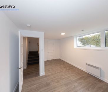 8627-8641 boul. St-Jacques - Photo 2