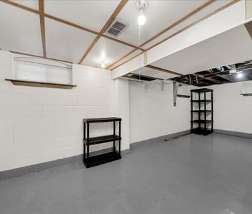 For Lease - 8 Davick Drive, Toronto, Ontario - Photo 6
