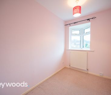 3 bed detached house to rent in Fernhurst Grove, Lightwood, Stoke-on-Trent - Photo 3