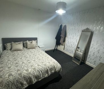 East Street, KIDDERMINSTER - Photo 5