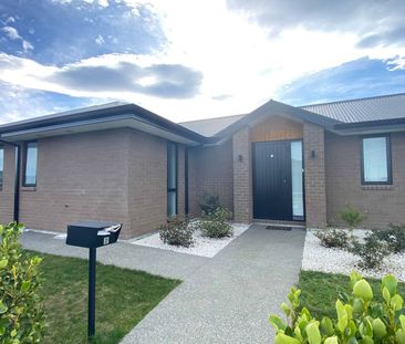 Rolleston - Photo 1
