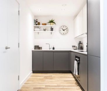 Room in a Shared Flat, Houldsworth St, M1 - Photo 6