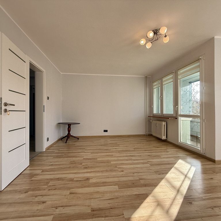 3 pokoje z balkonem - Photo 1