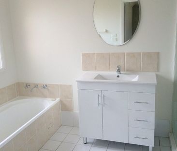 4a Short Street, North Parramatta NSW 2151 - House For Rent | Domain - Photo 2