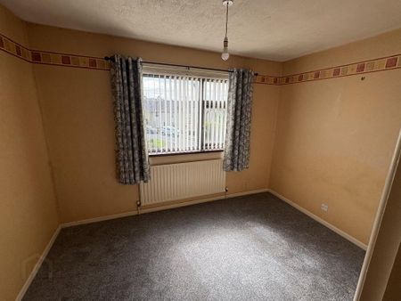 4 East End Terrace, Banbridge, BT32 4DG - Photo 2