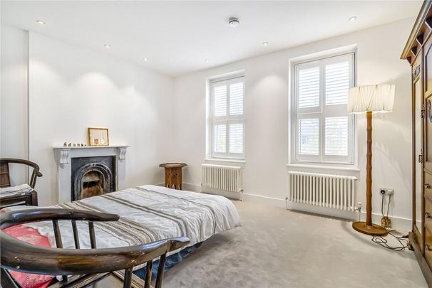 4 bedroom terraced house to rent - Photo 1