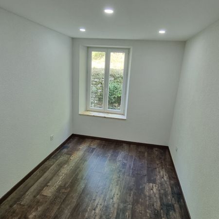 APPARTEMENT A LOUER MONTBENOIT BALCON PARKING - Photo 3