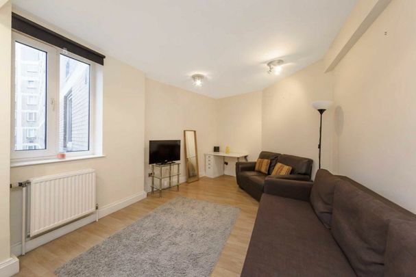 Chelsea Cloisters, Chelsea, SW3 - Photo 1