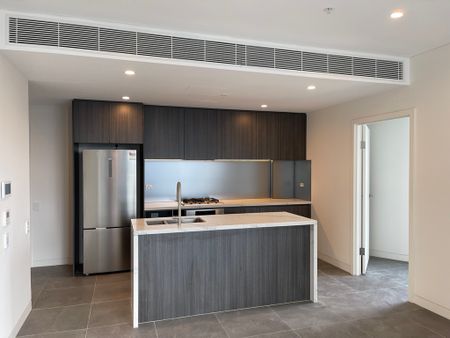 B2.02/9 Nipper Street HOMEBUSH - Photo 2