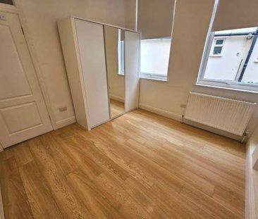 Hale Lane, Mill Hill, NW7 - Photo 3