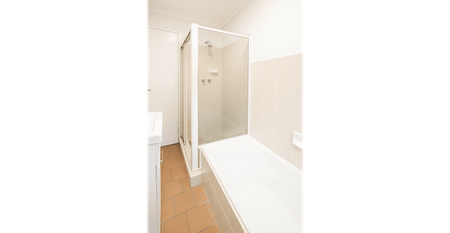 Recently Renovated Neat and Tidy 2 Bedroom Unit - Photo 3