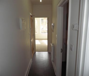 Long Acre, Bath - Photo 1