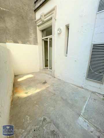 Location Appartement 1 pièce 25m² GRENOBLE 38000 - Photo 2