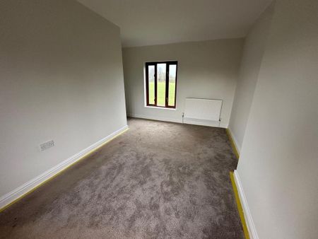 3 bedroom detached house to rent - Photo 3