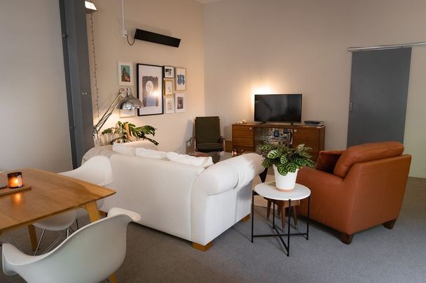 Spacious one-bedroom in the heart of Newtown - Photo 1