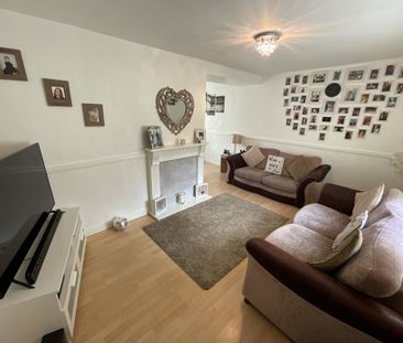 3 bedroom to let - Photo 3