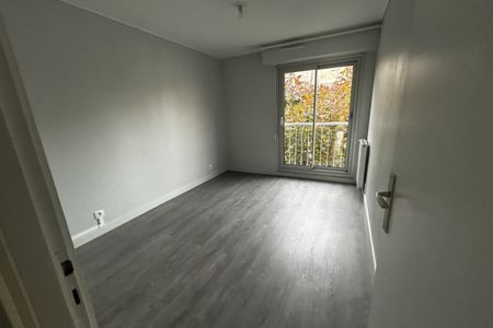 QUARTIER FONDAUDEGE : APPARTEMENT TYPE 3 DE 70m2 M2 - 1 220 - Photo 2
