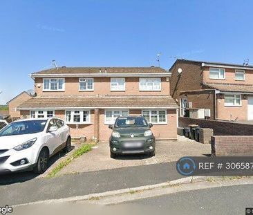 3 bedroom semi-detached house to rent - Photo 1