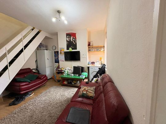 4 bedroom house to rent - Photo 1