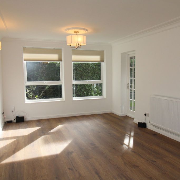 £1,300 - To Let - Photo 1