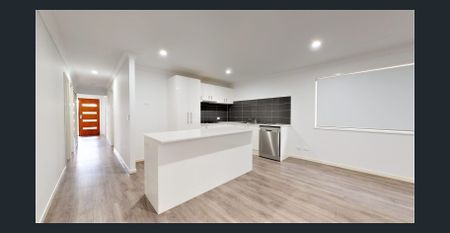 BEAUTIFUL HOME IN GOOD LOCATION - Photo 3