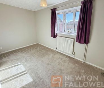 2 bedroom semi-detached house to rent - Photo 5