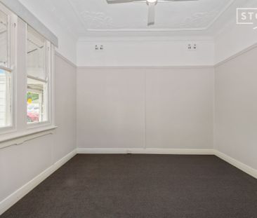 Newly Renovated 3-Bedroom Home - Photo 1